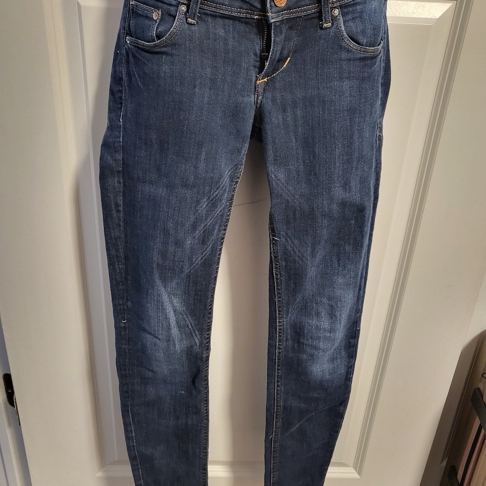 Pre owned HM skinny jeans 26*32